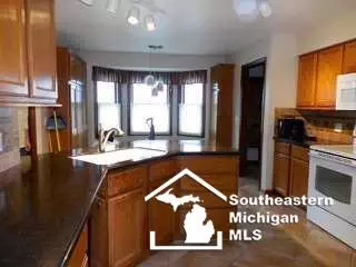 824 Scarlet Oak, Monroe, MI 48162 photo 5