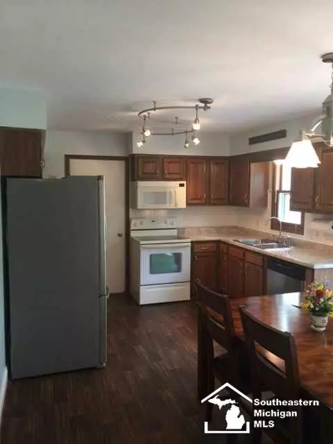 7347 Danforth, Temperance, MI 48182 photo 4