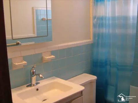 1357 Maple, Monroe, MI 48162 photo 7