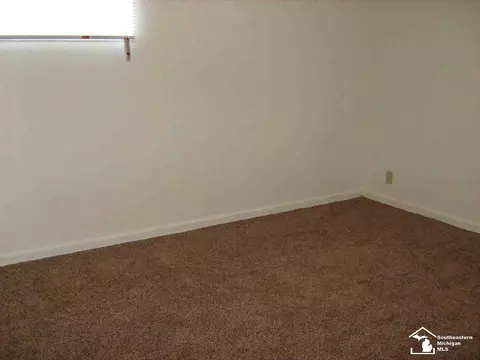 1357 Maple, Monroe, MI 48162 photo 6