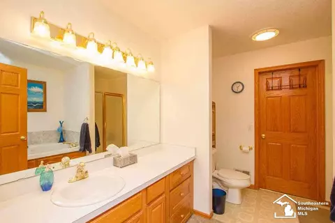 7447 Wilfred, Temperance, MI 48182 photo 11