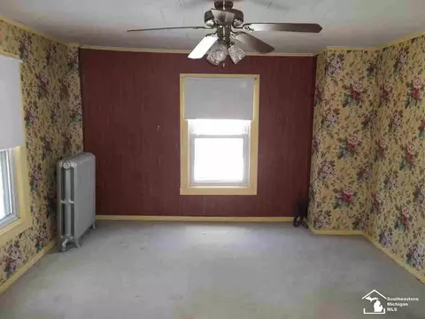 717 Smith, Monroe, MI 48161 photo 9
