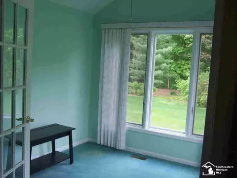1647 Spruce, Temperance, MI 48182 photo 3