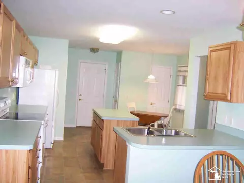 1647 Spruce, Temperance, MI 48182 photo 13