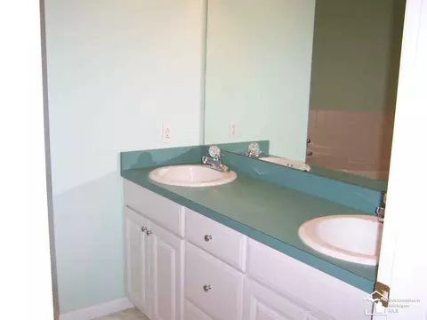 1647 Spruce, Temperance, MI 48182 photo 6