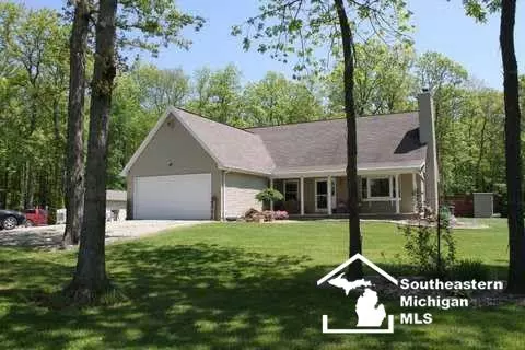 363 Sullivan, Monroe, MI 48161 photo 1
