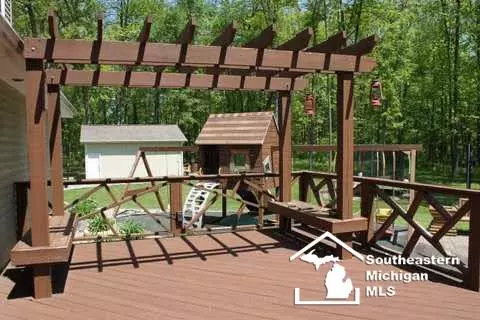 363 Sullivan, Monroe, MI 48161 photo 24