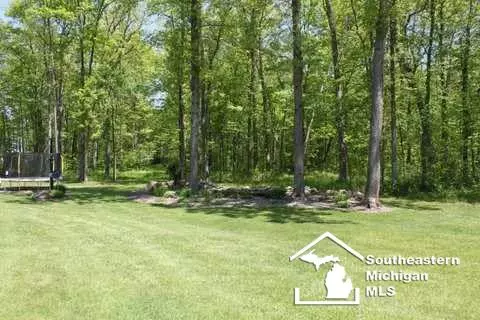 363 Sullivan, Monroe, MI 48161 photo 32