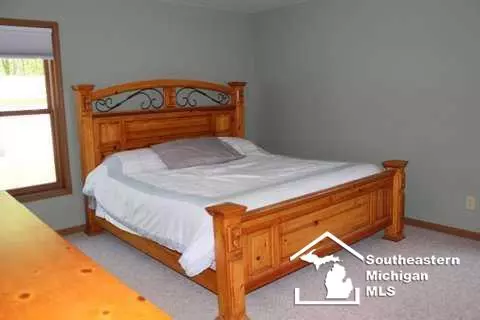 363 Sullivan, Monroe, MI 48161 photo 9