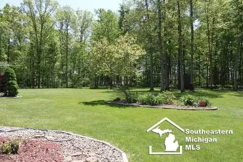 363 Sullivan, Monroe, MI 48161 photo 29