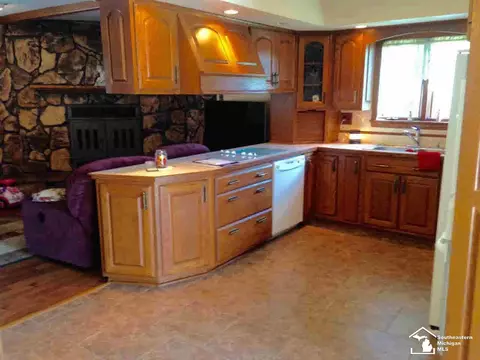 923 Hendricks, Monroe, MI 48162 photo 3
