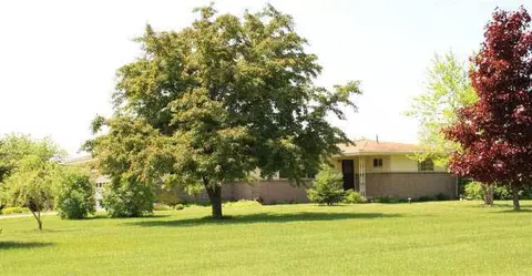 6590 Wolf Lk, Jackson, MI 49201 photo 2