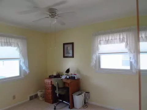 645 Commonwealth, Jackson, MI 49202 photo 10