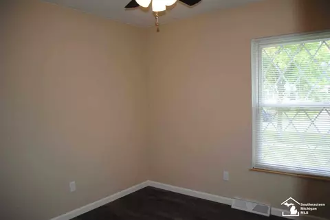 211 Toll, Monroe, MI 48162 photo 20