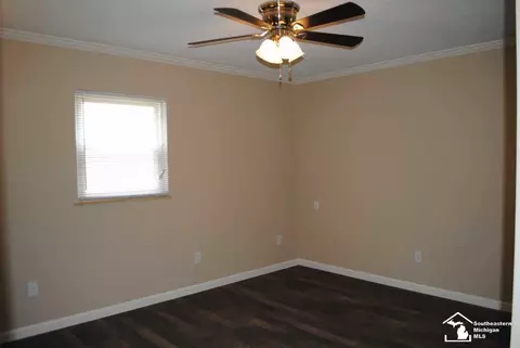 211 Toll, Monroe, MI 48162 photo 15