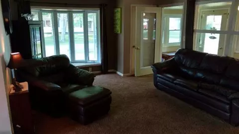 2402 Dawn, Jackson, MI 49203 photo 3