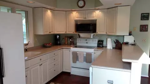2402 Dawn, Jackson, MI 49203 photo 9