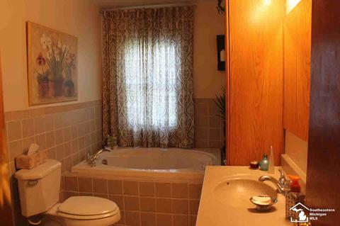 3187 N Custer, Monroe, MI 48162 photo 15