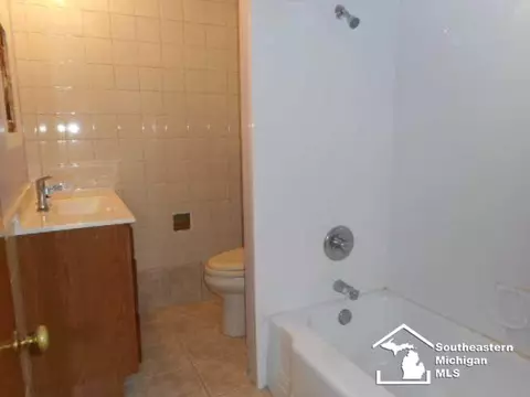 950 Waterloo, Monroe, MI 48161 photo 21