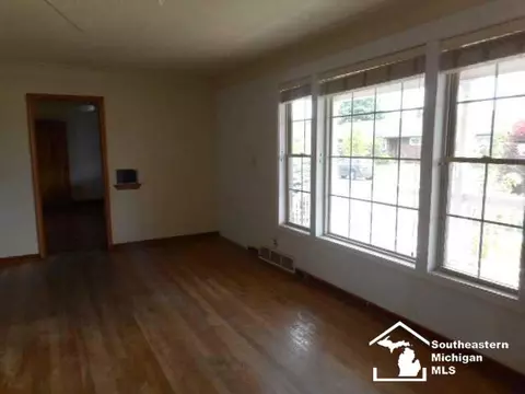 950 Waterloo, Monroe, MI 48161 photo 11