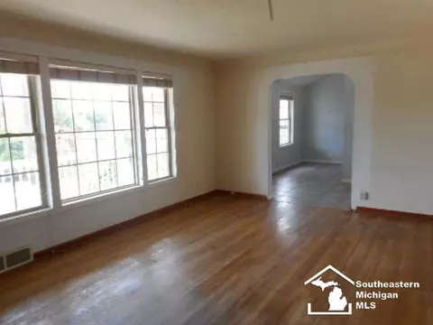 950 Waterloo, Monroe, MI 48161 photo 12