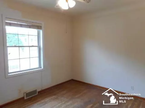 950 Waterloo, Monroe, MI 48161 photo 19