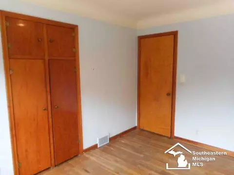 950 Waterloo, Monroe, MI 48161 photo 18