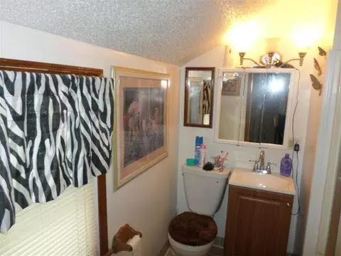 1109 N Waterloo, Jackson, MI 49202 photo 8