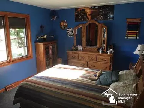 930 Donnalee, Monroe, MI 48162 photo 12