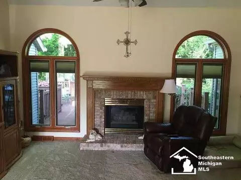 930 Donnalee, Monroe, MI 48162 photo 15