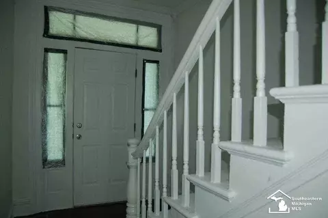 37 E Noble, Monroe, MI 48162 photo 7