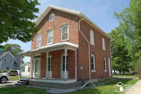37 E Noble, Monroe, MI 48162 photo 1
