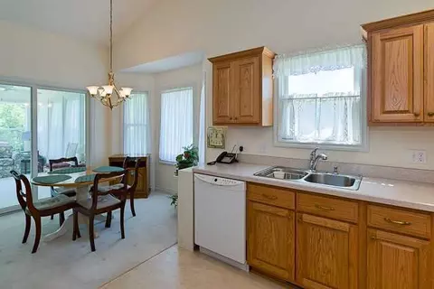 4035 Stoneridge, Jackson, MI 49203 photo 13