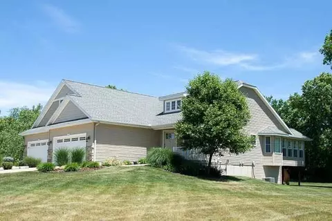 4035 Stoneridge, Jackson, MI 49203 photo 3