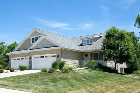 4035 Stoneridge, Jackson, MI 49203 photo 2