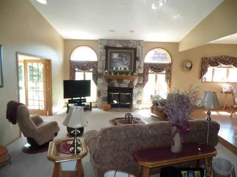 2525 Riegel, Parma, MI 49269 photo 4