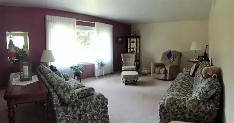 6010 Rees, Jackson, MI 49201 photo 2