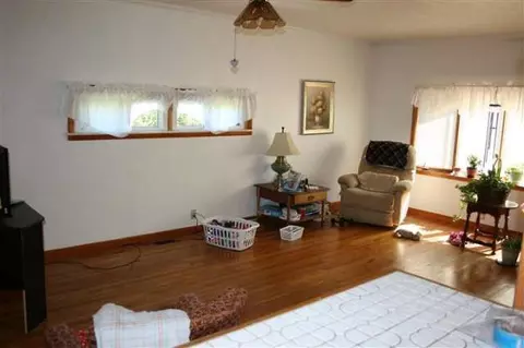 3128 Earl, Spring Arbor, MI 49283 photo 10