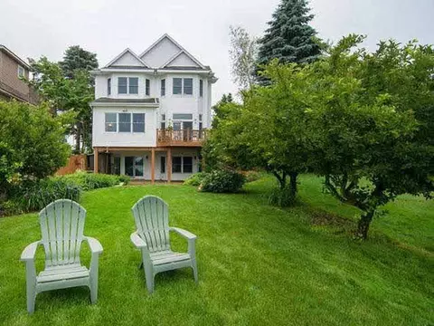 120 Robindale, Brooklyn, MI 49230 photo 1