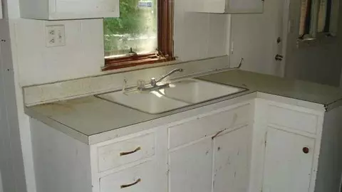 802 First, Jackson, MI 49203 photo 2
