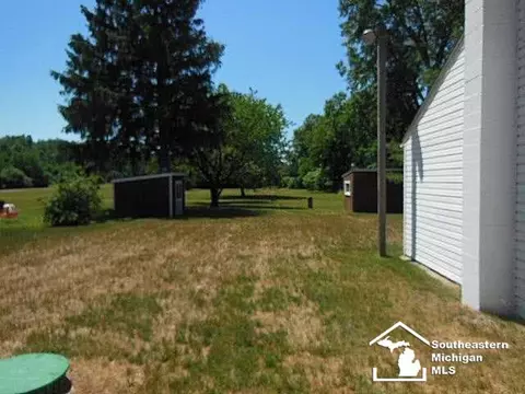 317 E Temperance, Temperance, MI 48182 photo 5