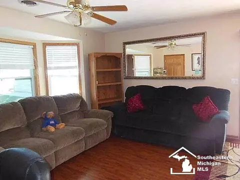 7494 Wilfred, Temperance, MI 48182 photo 17