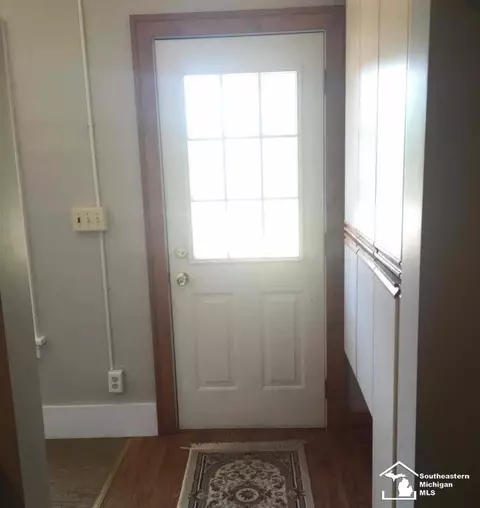 236 E Lorain, Monroe, MI 48162 photo 11