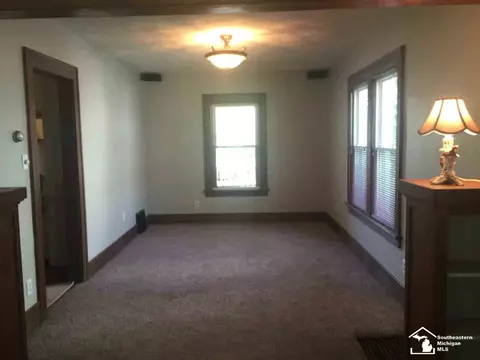 236 E Lorain, Monroe, MI 48162 photo 7