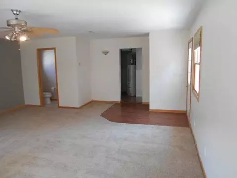 2424 Midday, Jackson, MI 49203 photo 3
