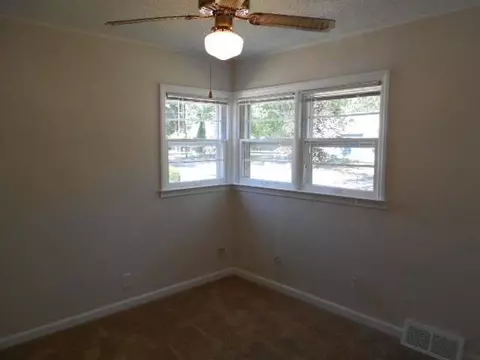 2424 Midday, Jackson, MI 49203 photo 14