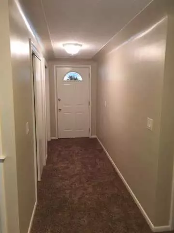 711 Denecourt, Jackson, MI 49202 photo 9