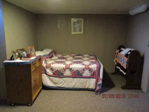 2413 Maple, Jackson, MI 49203 photo 9