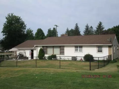 2413 Maple, Jackson, MI 49203 photo 14