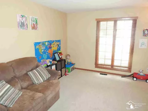 799 Wembley, Monroe, MI 48161 photo 6